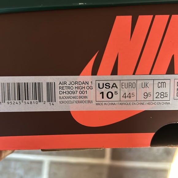 Jordan 1 retro hand Crafted - Picture 5 of 5